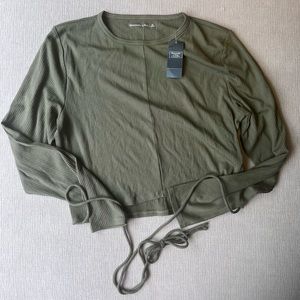 NWT Abercrombie Green Long-Sleeve Ribbed Tie-Front Top - Size XL